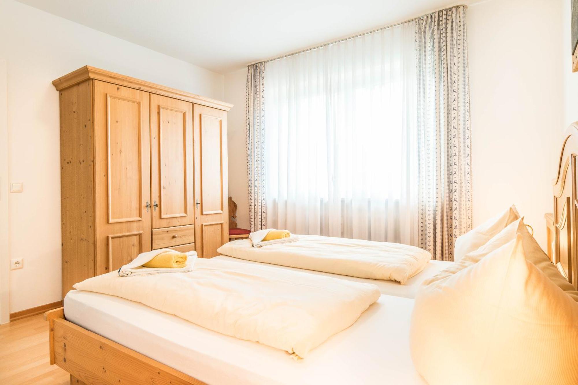 Hotel Ferienwohnanlage Oberaudorf Pokoj fotografie