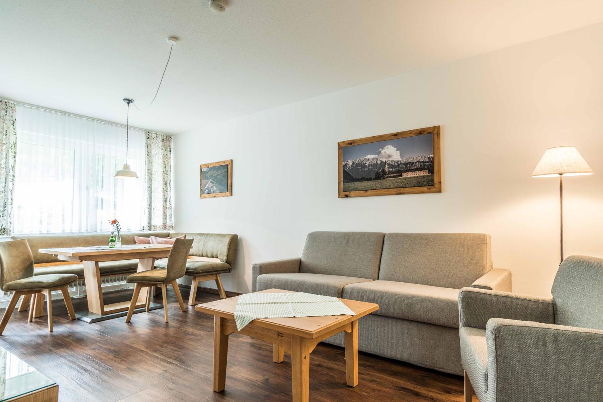 Hotel Ferienwohnanlage Oberaudorf Pokoj fotografie
